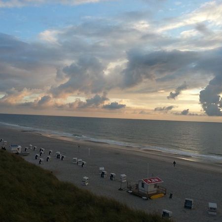 Morgensuenn Am Strand Kuehlungsborn Exterior photo